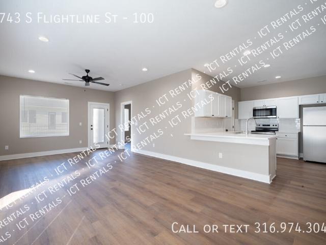 2743 S Flightline St, 4 beds, 2 full baths