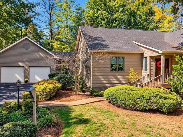 274 Cedar Glen Close