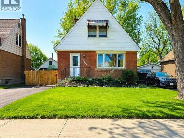 274 East 38Th Street, Hamilton, ON, L8V 4G3 house for sale | Listing ID 40850 | Royal LePage