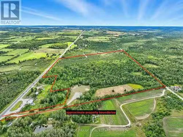 274 Highway 35, Kawartha Lakes Manvers, ON, L0B 1K0 vacant.