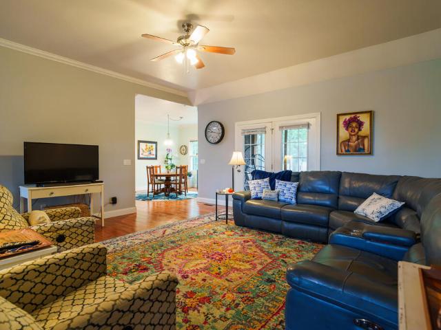 274 Landmark Cir
