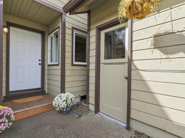 274 ne powderhorn dr