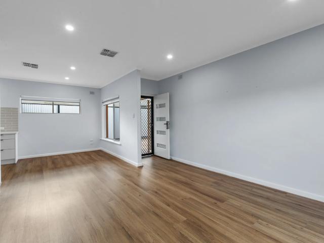 2/74 Toledo Avenue