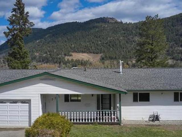 2755 Balsam Lane, Lumby, BC, V0E 2G5 house for sale | Listing ID 10384 | Royal LePage