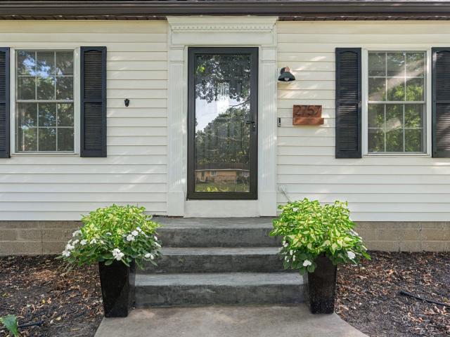 2757 Sherwood Road