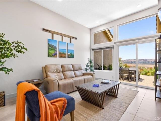 27589 Paseo Segovia