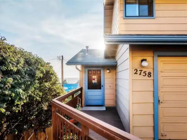 2758 SANTA BARBARA AVE, CAYUCOS, CA 93430