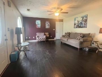 2759 Holly Berry Drive