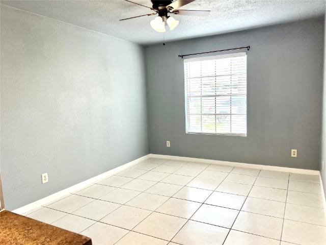 2750 Holly Hall St, Unit 605, Houston, TX 77054 | MLS #67450