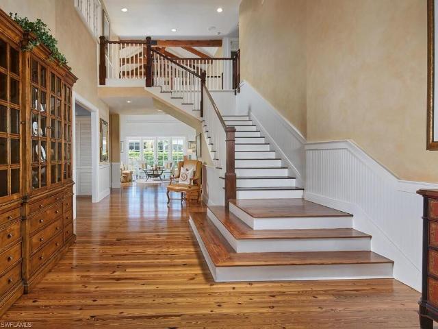 2750 treasure ln, naples, fl
