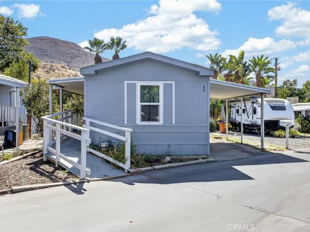 2751 Reche Canyon 42