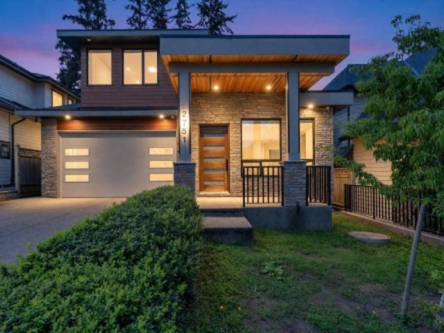 2751 Street, Surrey, BC, V3Z 0E2 house for sale | Listing ID R3117 | Royal LePage