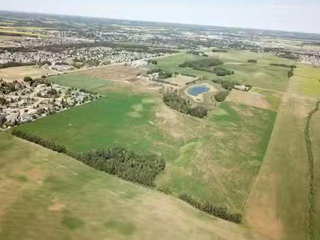 27525 79 Avenue, Stony Plain, AB, T7Z 1R3 vacant land for sa.