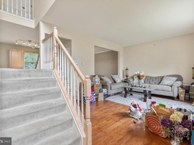 2753 Bismark Street