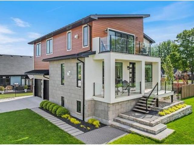 2753 Jubilee Street, Sarnia, ON, N0N 1C0 Luxury House for sale | Listing ID 26017 | Royal LePage Carriage Trade Luxury Properties