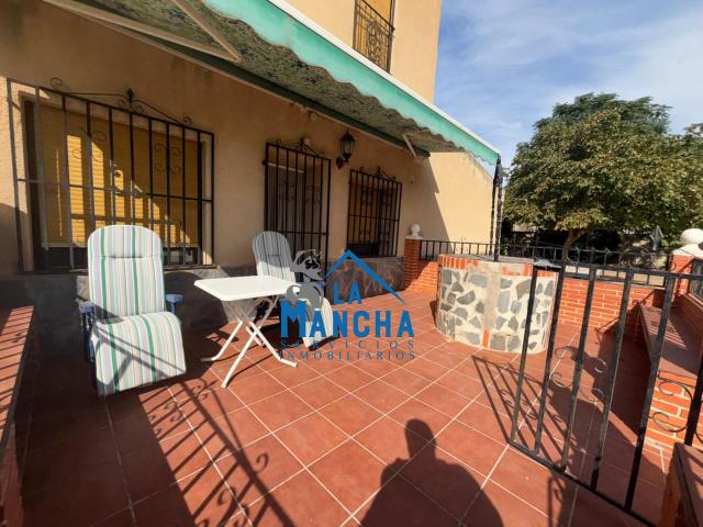 250.000€* INMOBILIARIA LA MANCHA VENDE CASA EN HOYA GONZALO ALBACETE