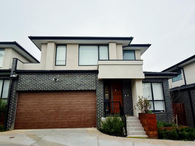 2/75 Kenmare Street, Mont Albert North