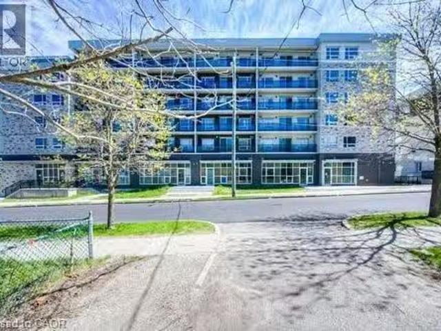275 Larch Street Unit# F113, Waterloo, ON, N2L 3R2 lease for.