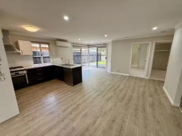 2/75 Leighton Road, Halls Head, WA 6210