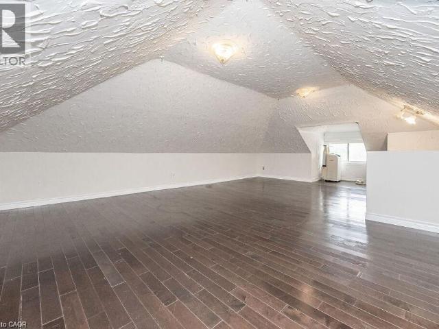 275 MAIN Street, Cambridge, Ontario, N1R1X8