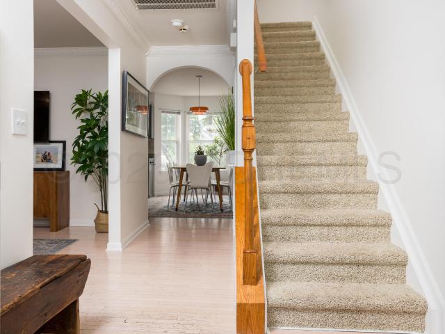275 S Lakeshore Drive