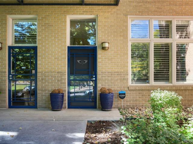 275 Rampart Way # 203