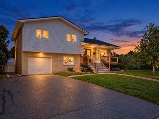 275 Rue Bernard, Châteauguay, QC, J6K 3Y6 house for sale | Listing ID 24910 | Royal LePage