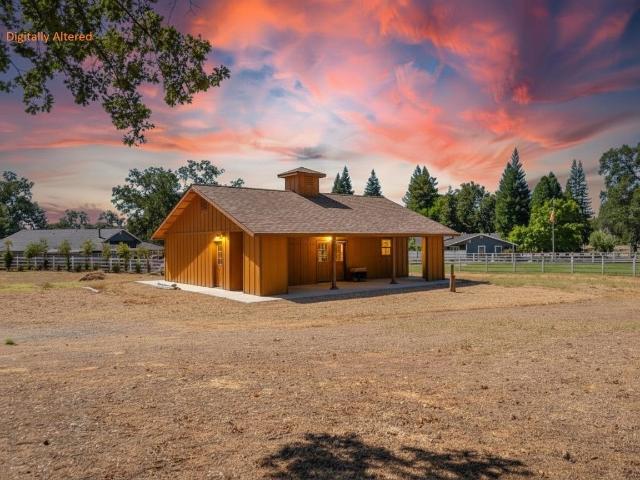 2764 Majestic Oak Circle
