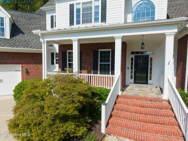 2764 Cedar Crest Drive
