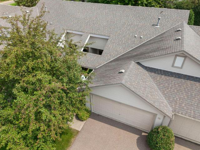 27699 Woodland Drive