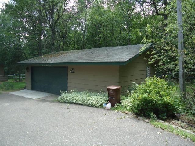 27600 W Twin Lake Drive