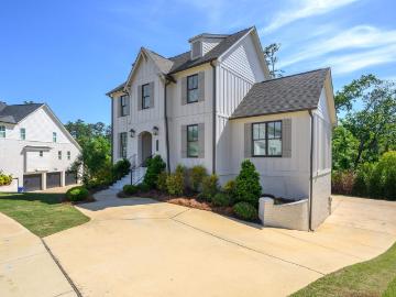 2761 Griffin Way
