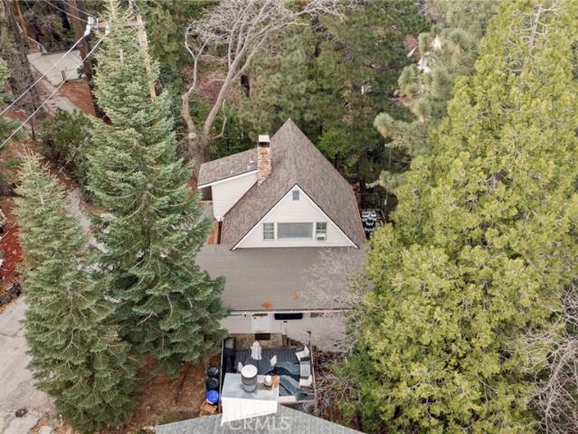 27638 Oak Knoll