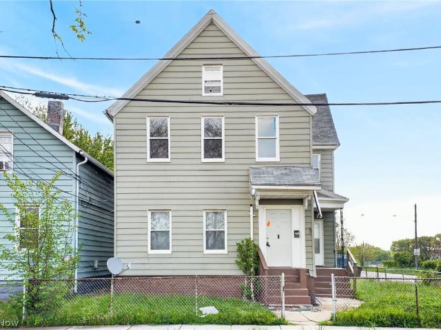 2763 W 32nd Street