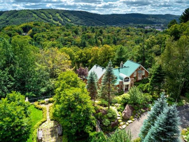 276 Ch. Du Belvédère, Piedmont, QC, J0R 1K0 Luxury House for sale | Listing ID 18794 | Royal LePage Carriage Trade Luxury Properties