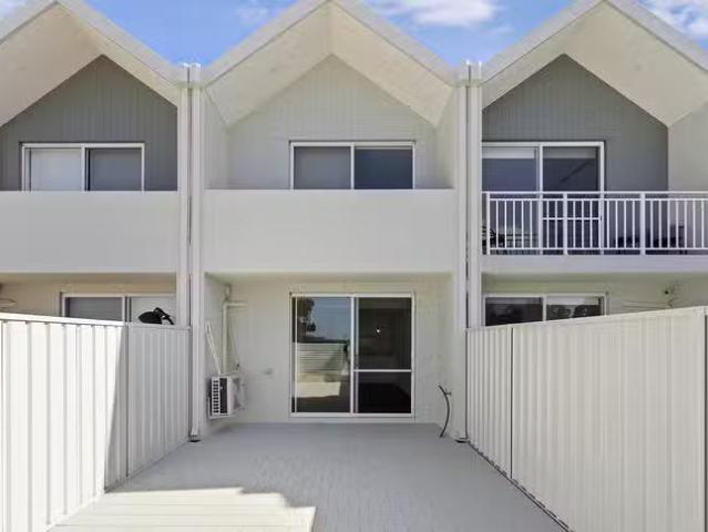 27/6 Barnong Lookout, Beeliar, WA 6164