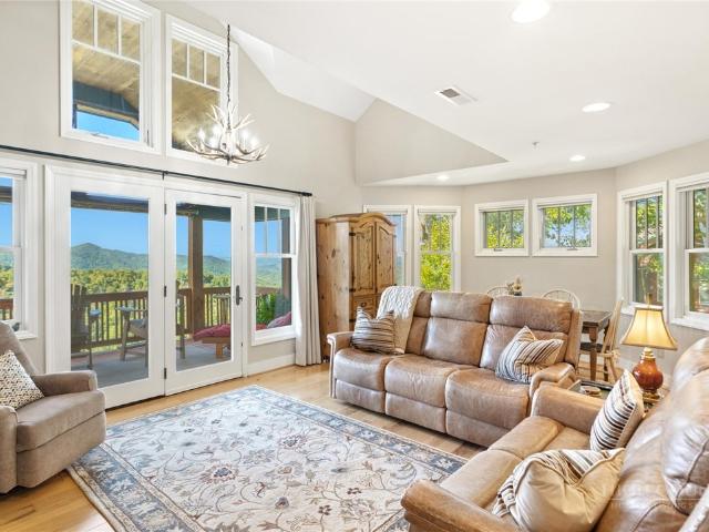 276 Indian Paintbrush Drive R1132