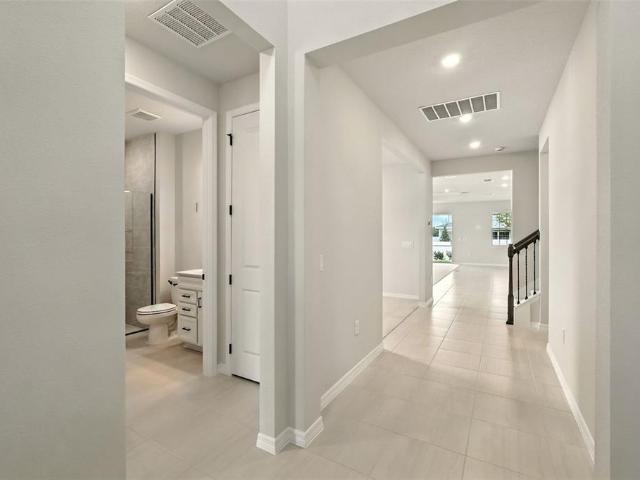 276 Summer Pne St, Winter Garden, FL 34787 | MLS #O6384