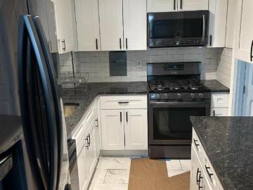 276 Prospect St # 3H