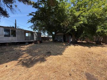 2776 Center Street
