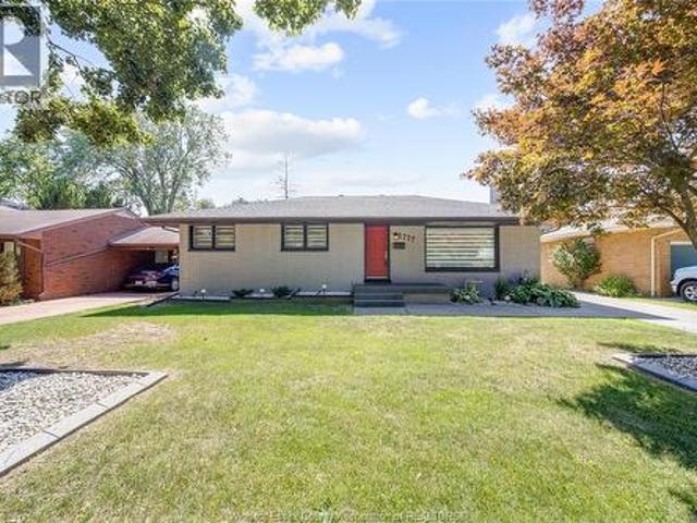 2777 Rockwell Boulevard, Windsor, ON, N9E 2A2 house for sale | Listing ID 26023 | Royal LePage