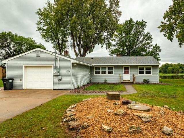 2778 Hanifl Rd Unit 2780, Shelby, WI 54601