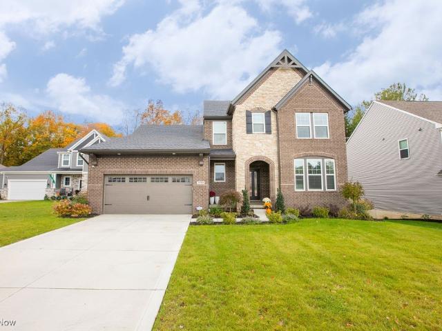 2770 Weeping Pine Drive