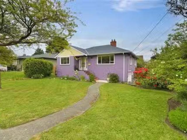 2771 Foul Bay Rd, Oak Bay, BC, V8R 5C1 house for sale Listi.