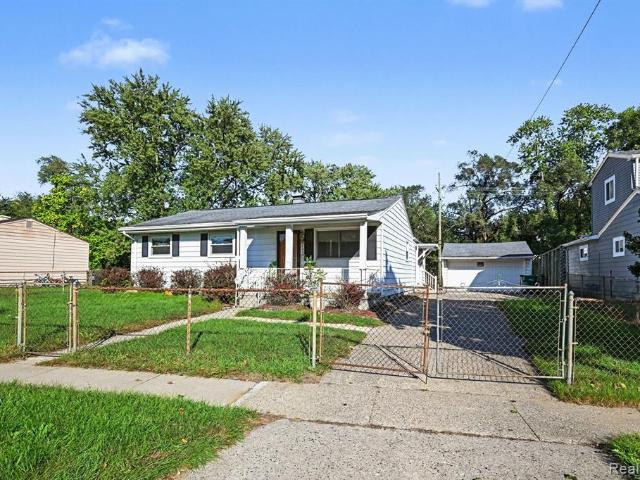 2773 Woodruff Lane