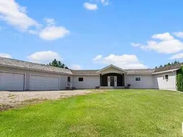 277 52514 Rge Road 223, Rural Strathcona County, AB, T8A 4R5.