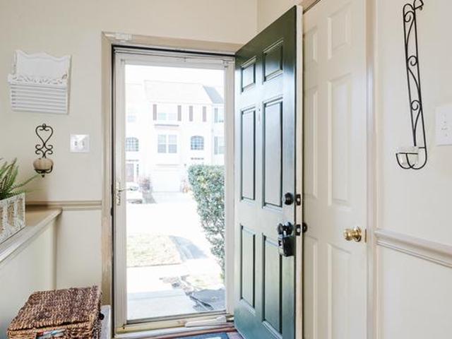 277 Cherry Tree Square
