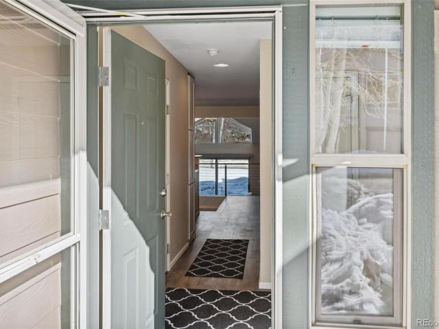 277 Kestrel Lane