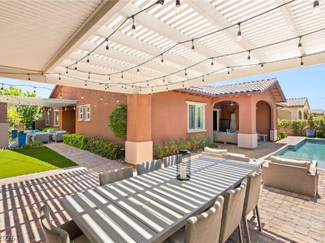 277 Lindura Court