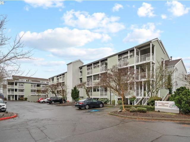 277 N Hayden Bay Dr, Portland, OR 97217 | MLS #294212